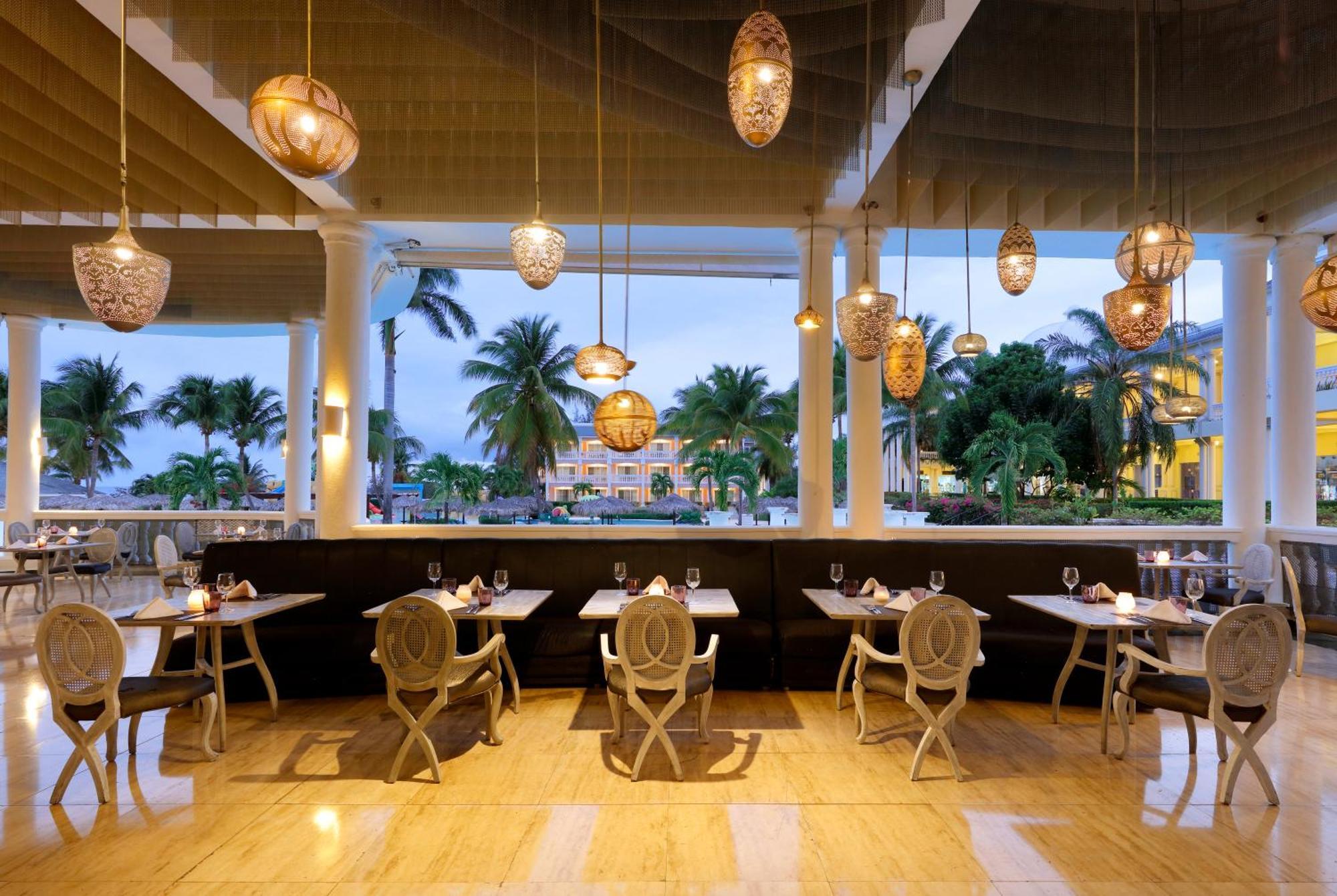 The Signature Level At Grand Palladium Lady Hamilton Resort & Spa Lucea Ngoại thất bức ảnh